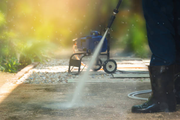 Best Patio and Deck Pressure Washing  in Henry, IL
